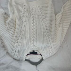 Tommy Hilfiger Cream Cable Knit Sweater